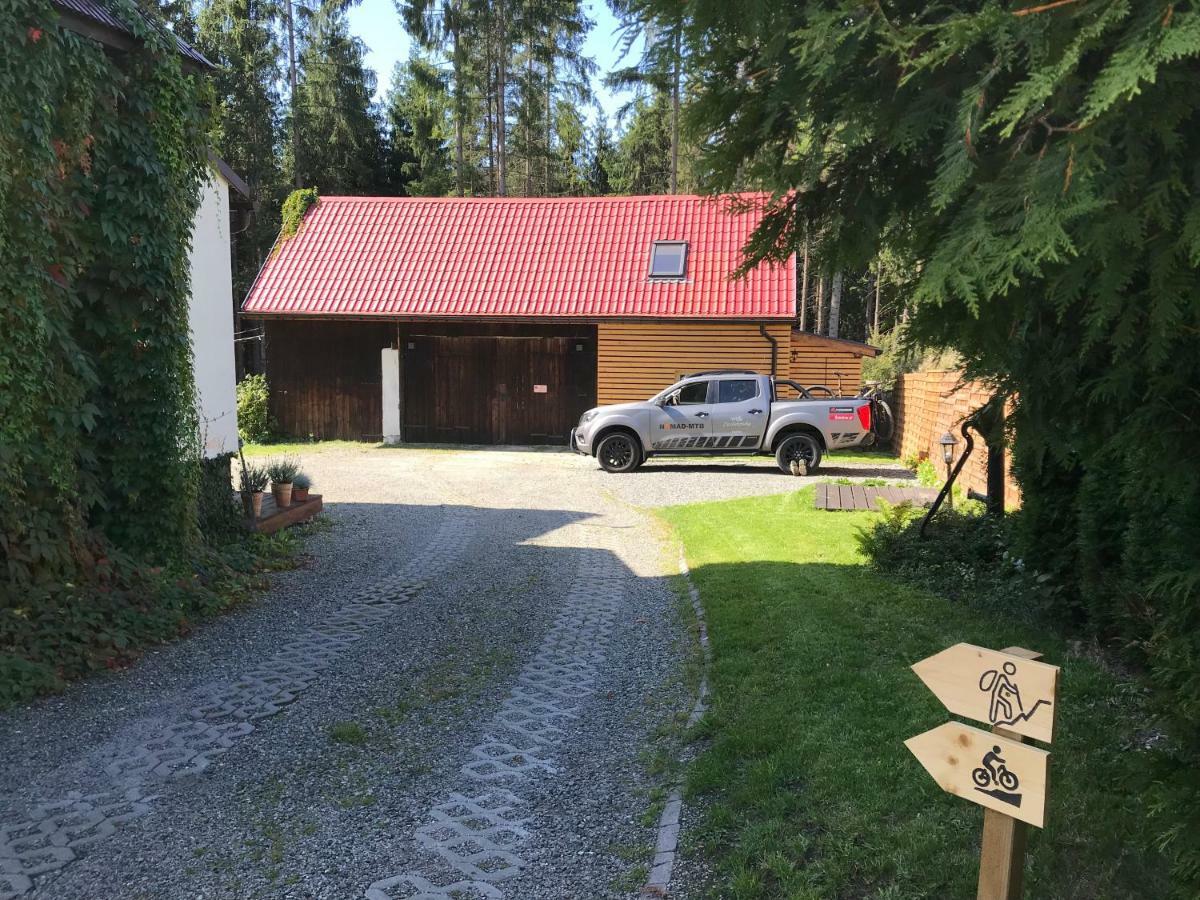 イステブナ Willa Zwolakowka Bed & Breakfast エクステリア 写真